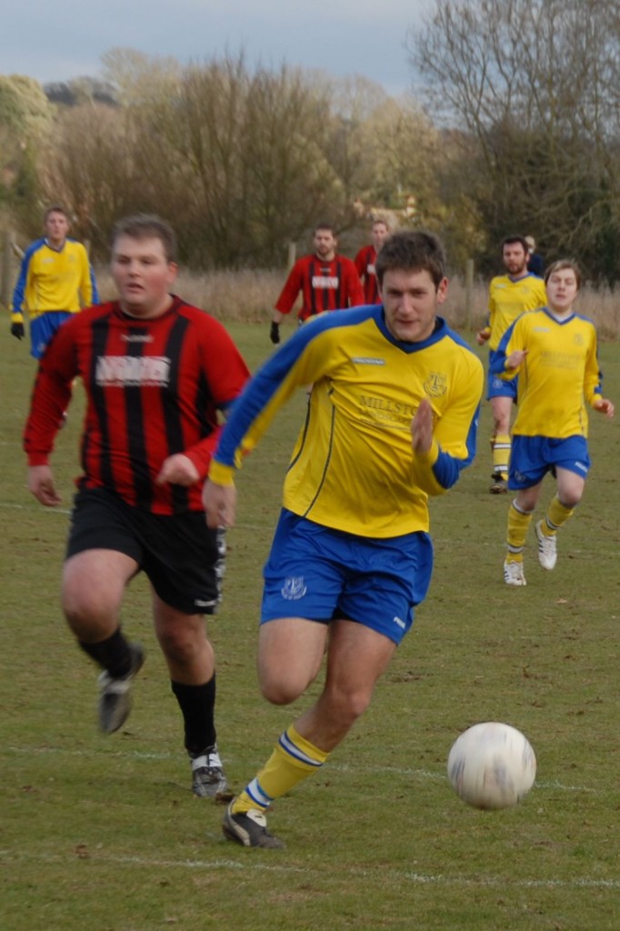 LFCResvsPetworthRes140209 ChrisWithall chasing down the ball