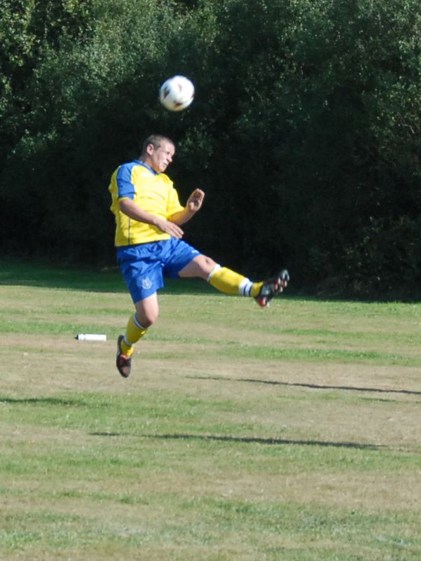 Shaun Massey heading clear. LFC Res vs Fishbourne Res 120909